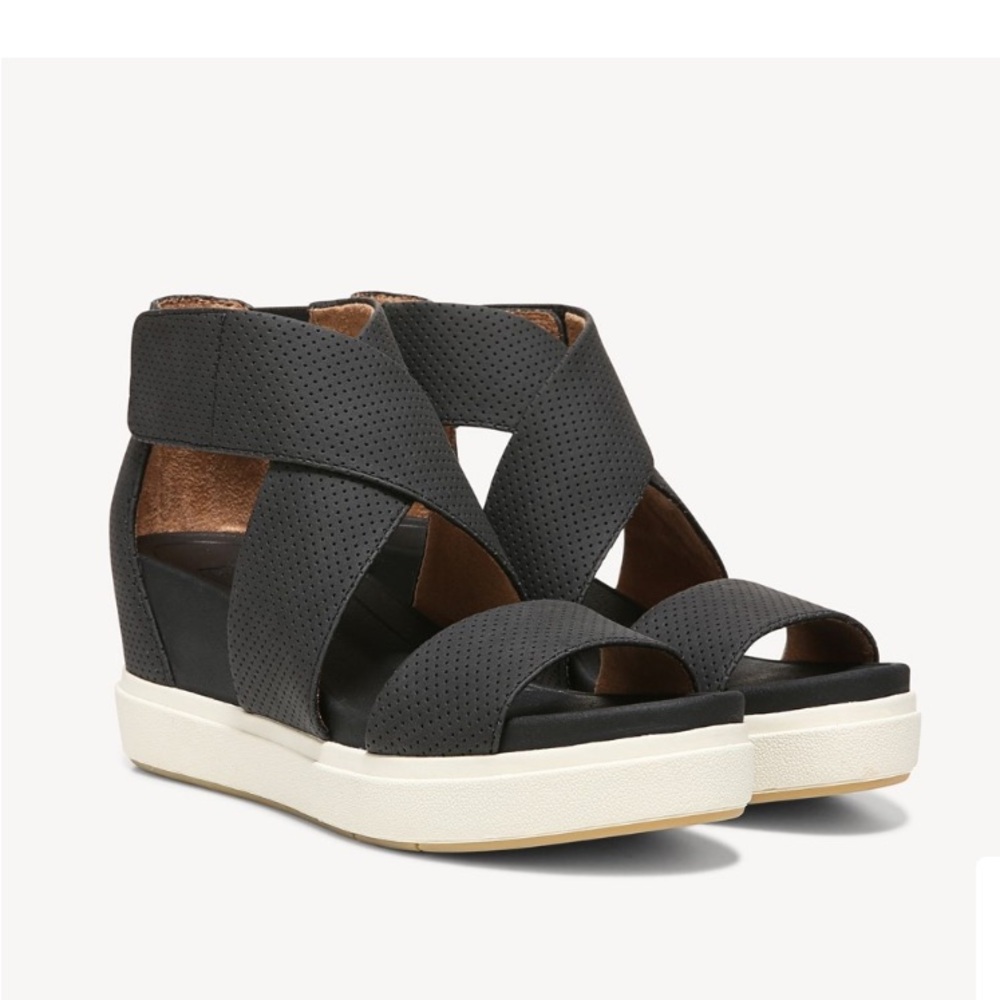 Dr. Scholl’s Sheena Strappy wedge sandals